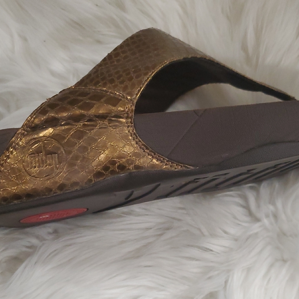 Fitflop Rose Gold Textured Sandals with Contoured Footbed Size 10 - Picture 9 of 10